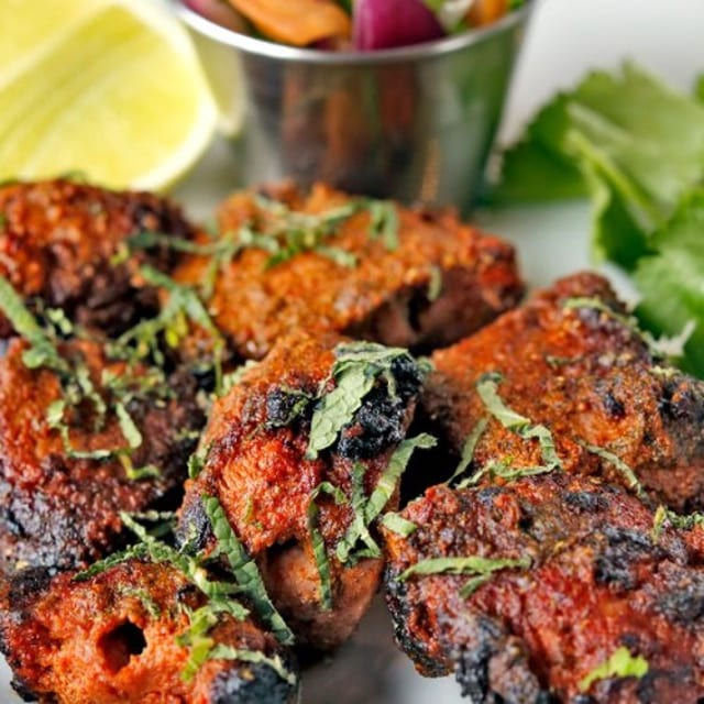 TANDOORI LAMB BOTI KEBAB DINNER.