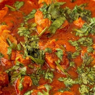 CHICKEN CURRY