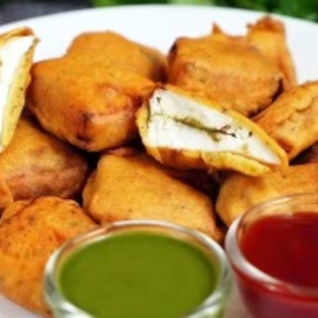 PANEER PAKORA.