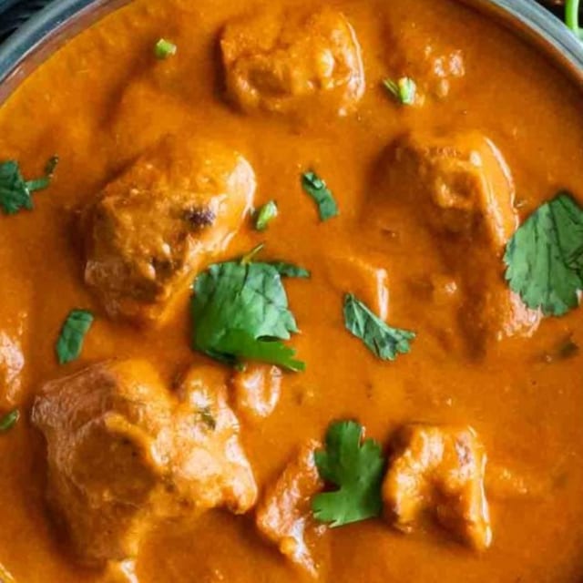 CHICKEN TIKKA MASALA.