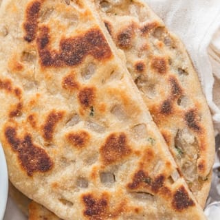 ONION KULCHA