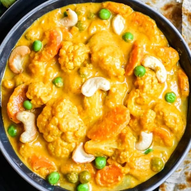 VEGETABLE KORMA.