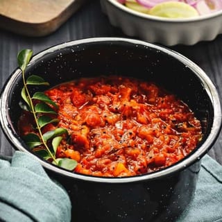 ONION CHUTNEY (8oz)